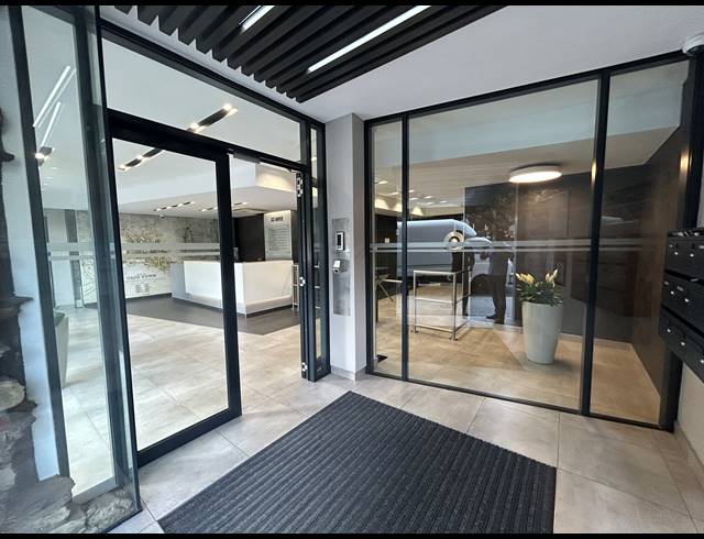 335M² BUILDING TO LET IN CAPE TOWN CITY CENTRE